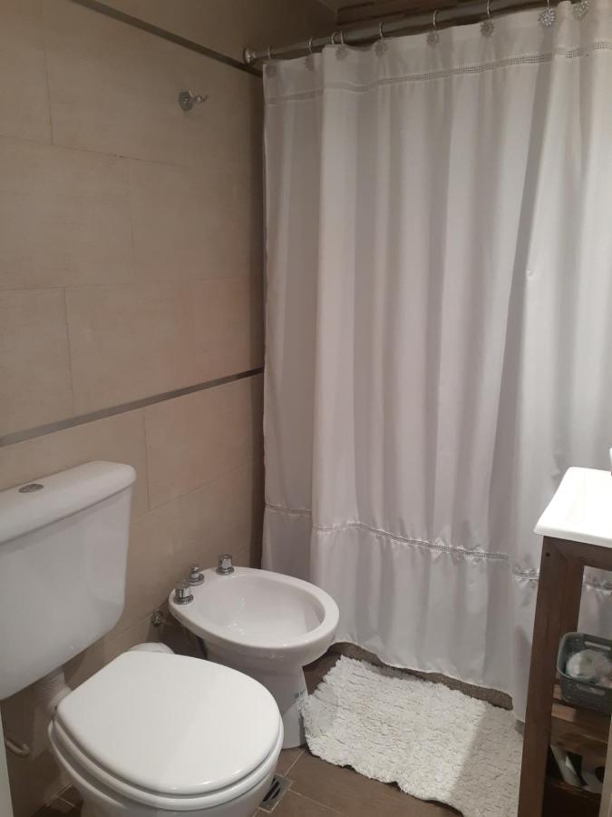 Hermoso Departamento En Temperley Esterno foto