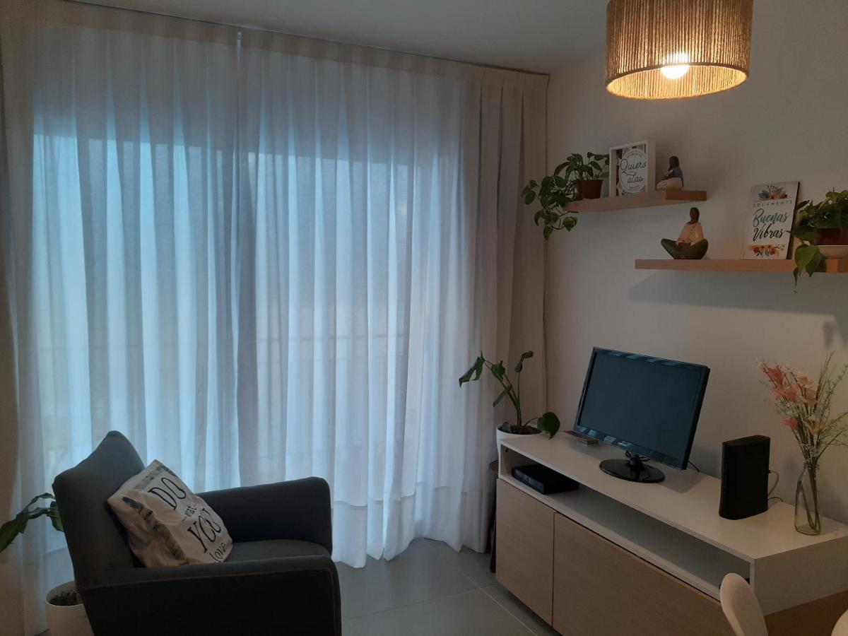 Hermoso Departamento En Temperley Esterno foto