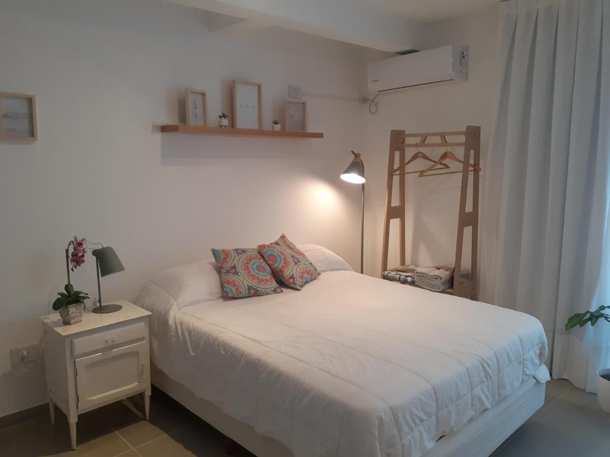 Hermoso Departamento En Temperley Esterno foto